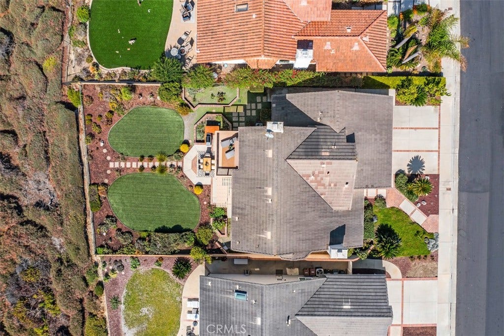 2850 Calle Esteban, San Clemente, CA 92673 2850 Calle Esteban, San Clemente, CA 92673