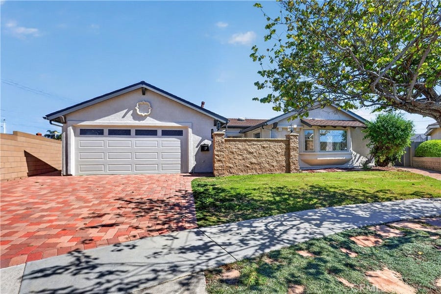 Property photo for 6121 Arrowhead Drive, Huntington Beach, CA