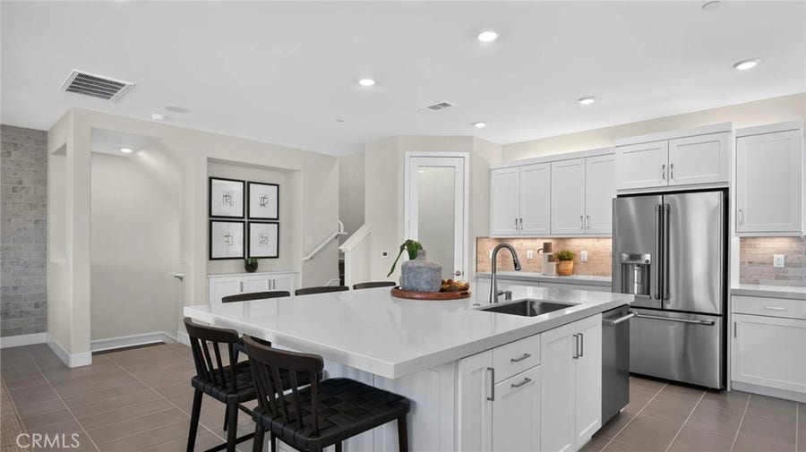 Property photo for 933 Treble, Irvine, CA