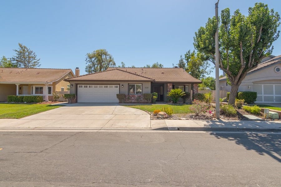 Property photo for 42281 Camino Romo, Temecula, CA
