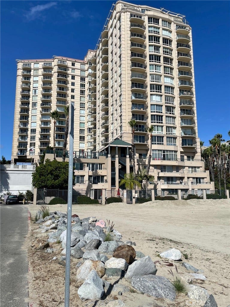 Property photo for 850 E Ocean Boulevard, #1010, Long Beach, CA