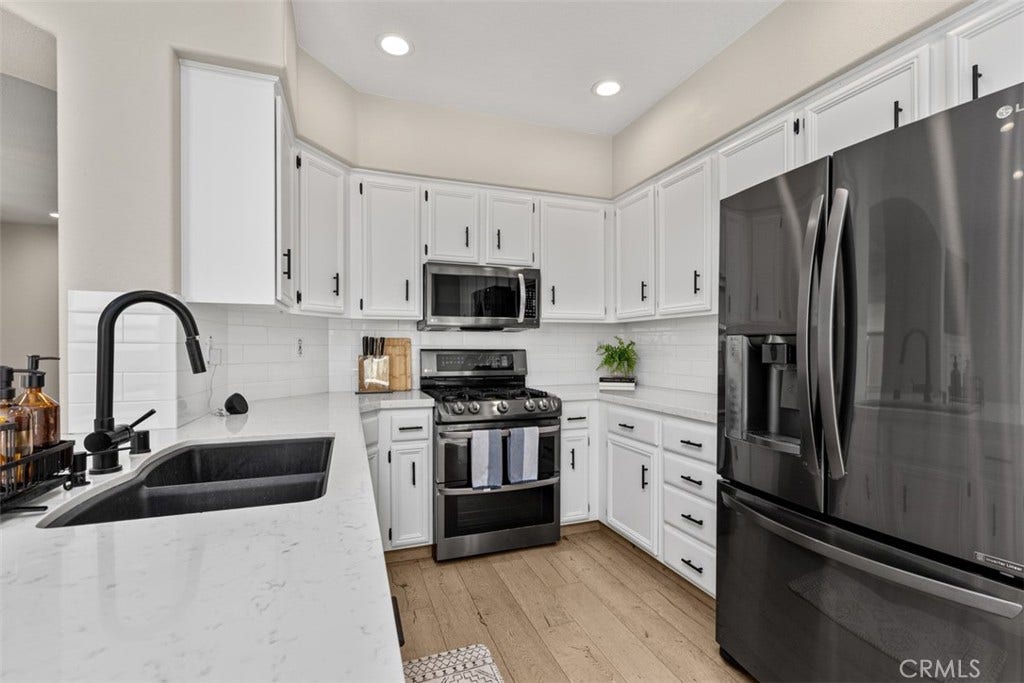 24456 Sunshine Dr., Laguna Niguel, CA 92677 24456 Sunshine Dr., Laguna Niguel, CA 92677
