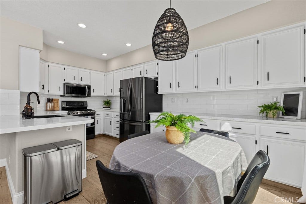 24456 Sunshine Dr., Laguna Niguel, CA 92677 24456 Sunshine Dr., Laguna Niguel, CA 92677
