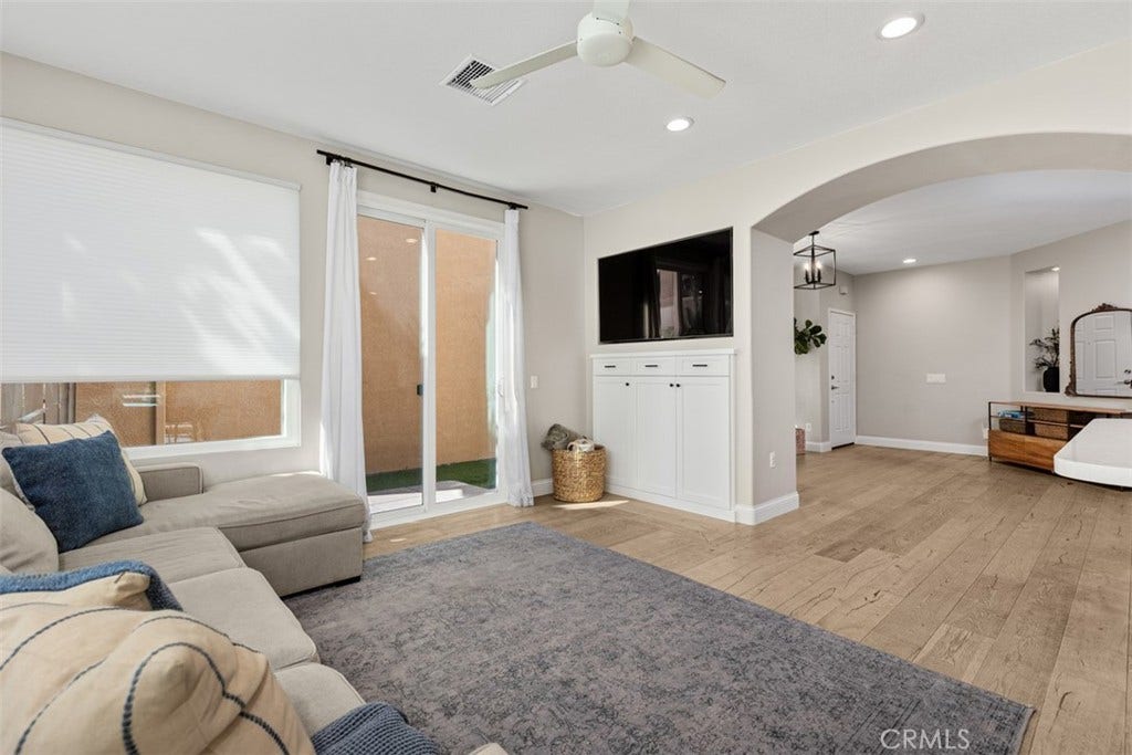 24456 Sunshine Dr., Laguna Niguel, CA 92677 24456 Sunshine Dr., Laguna Niguel, CA 92677