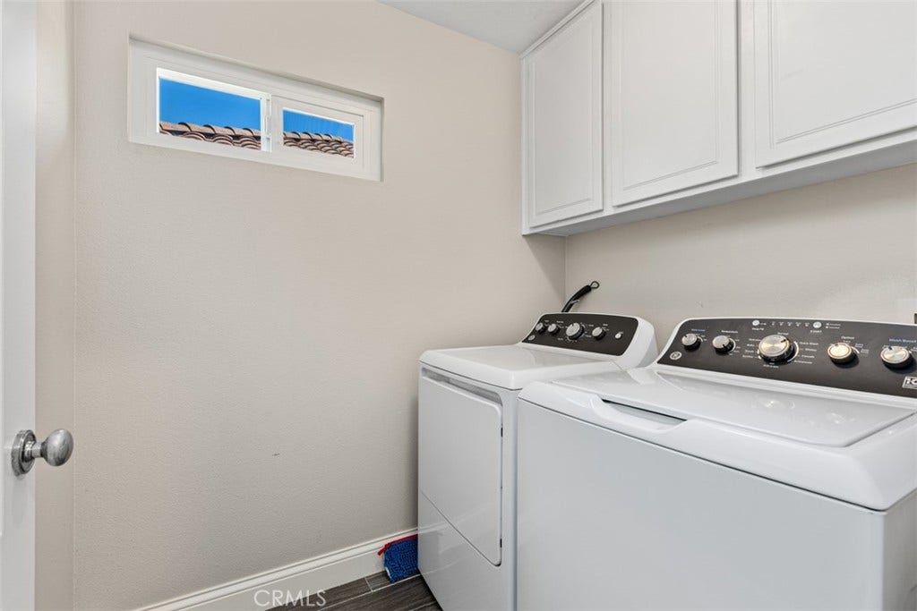 24456 Sunshine Dr., Laguna Niguel, CA 92677 24456 Sunshine Dr., Laguna Niguel, CA 92677