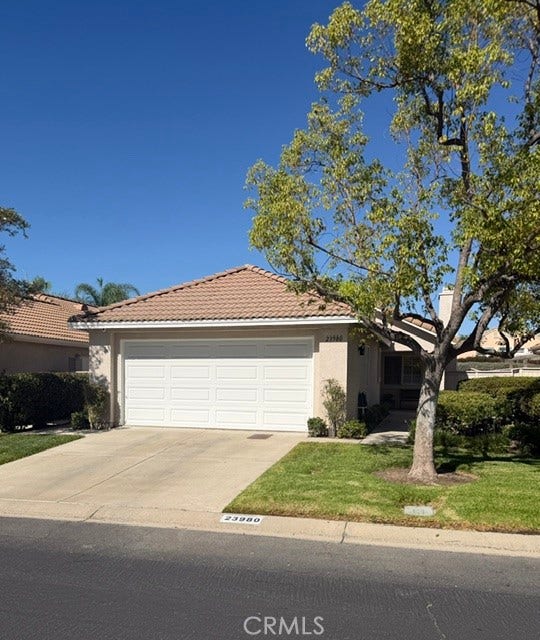 Property photo for 23980 Via Astuto, Murrieta, CA
