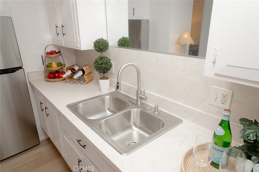 1571 Golden Rain #118c (M5), Seal Beach, CA 90740 1571 Golden Rain #118c (M5), Seal Beach, CA 90740