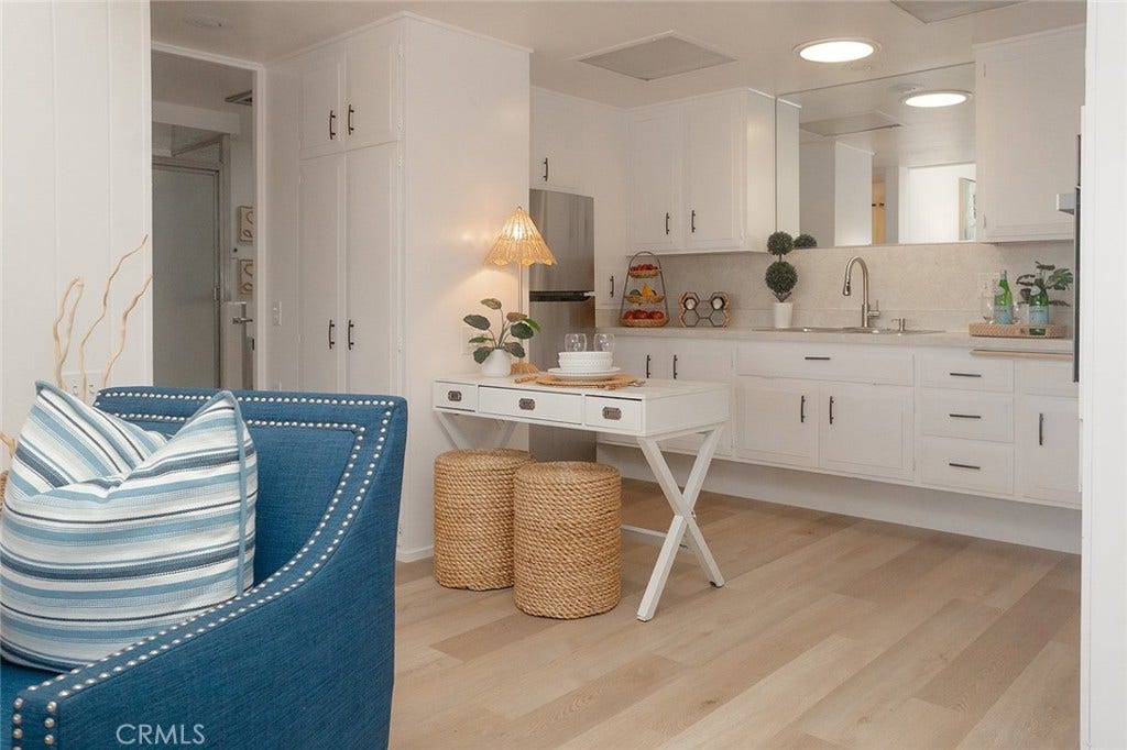 1571 Golden Rain #118c (M5), Seal Beach, CA 90740 1571 Golden Rain #118c (M5), Seal Beach, CA 90740