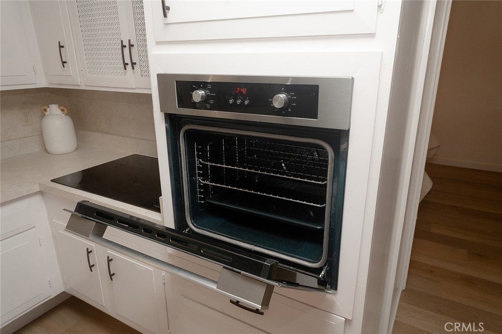 1571 Golden Rain #118c (M5), Seal Beach, CA 90740 1571 Golden Rain #118c (M5), Seal Beach, CA 90740