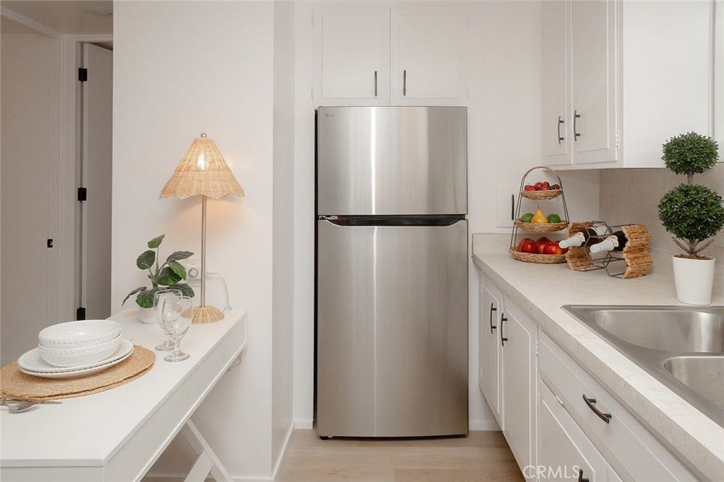 1571 Golden Rain #118c (M5), Seal Beach, CA 90740 1571 Golden Rain #118c (M5), Seal Beach, CA 90740