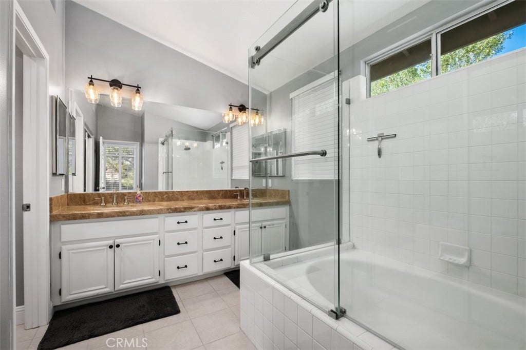 24 Via Gatillo, Rancho Santa Margarita, CA 92688 24 Via Gatillo, Rancho Santa Margarita, CA 92688