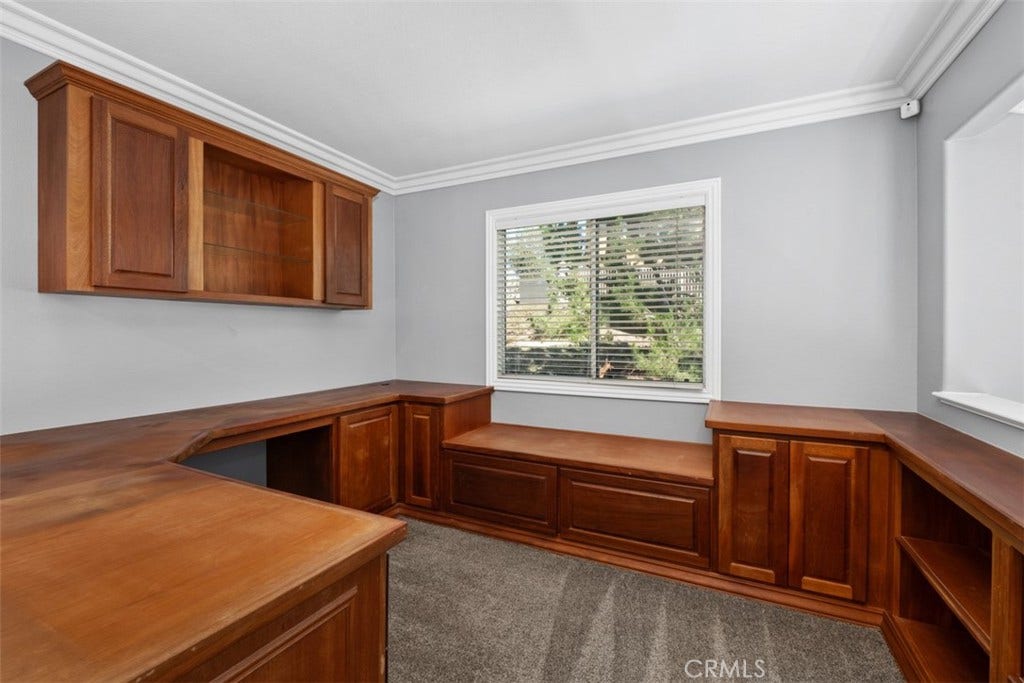 24 Via Gatillo, Rancho Santa Margarita, CA 92688 24 Via Gatillo, Rancho Santa Margarita, CA 92688