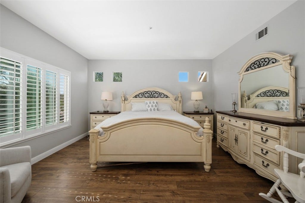 3202 Legendario, San Clemente, CA 92673 3202 Legendario, San Clemente, CA 92673