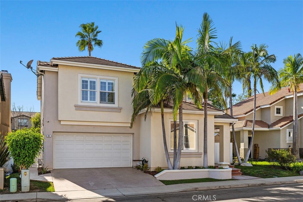 11 Calle Del Mar, Rancho Santa Margarita, CA 92688 Welcome to 11 Calle del Mar, a beautifully updated home in the heart of Rancho Santa Margarita.