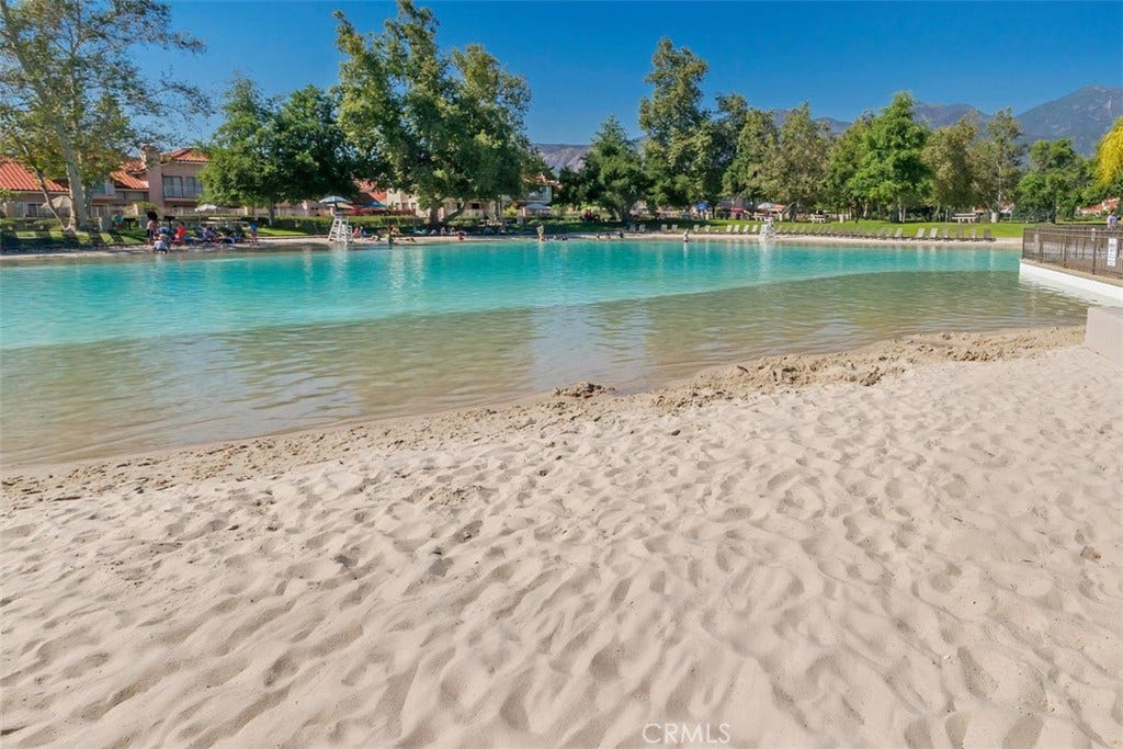 11 Calle Del Mar, Rancho Santa Margarita, CA 92688 Lago Beach Club (SAMLARC HOA ameneties