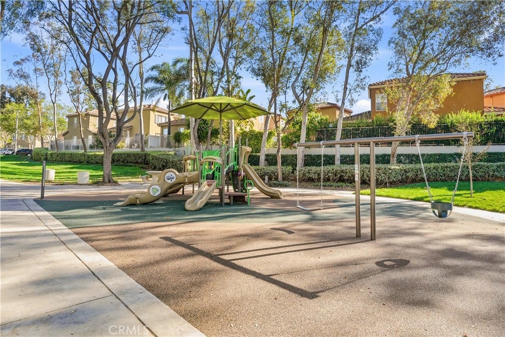 11 Calle Del Mar, Rancho Santa Margarita, CA 92688 Los Abanicos Trail Park in the neighborhood with walking trail to shopping and dining.