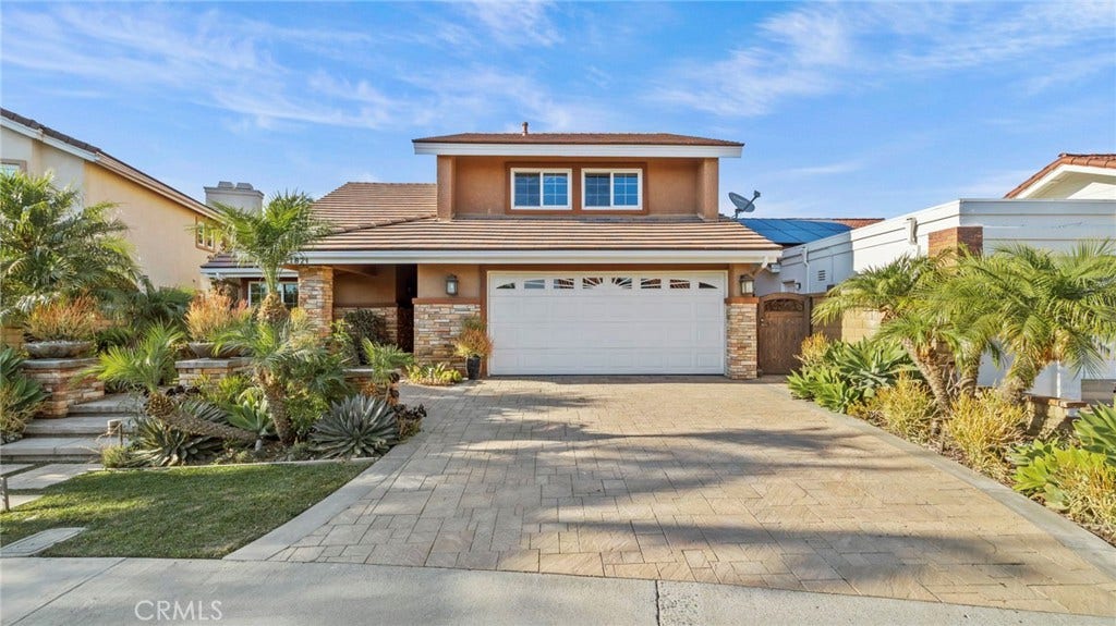 21821 Palanca, Mission Viejo, CA 92692 21821 Palanca, Mission Viejo, CA 92692
