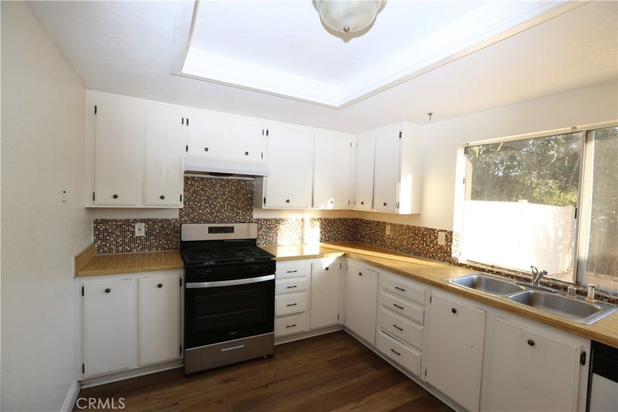 Property photo for 292 Parkview, Lake Elsinore, CA
