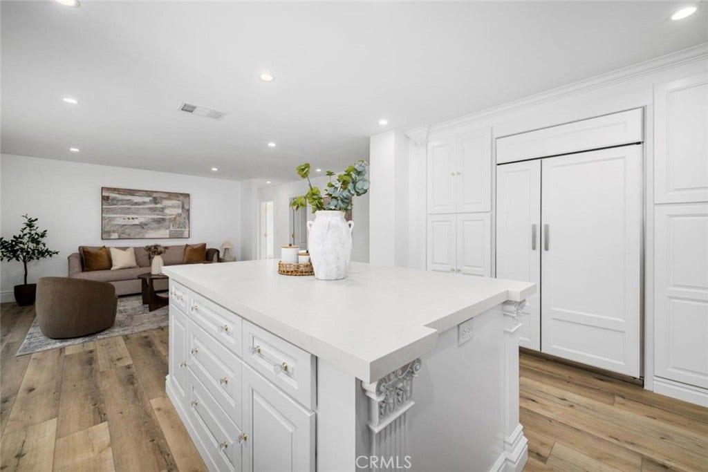25441 Marina Circle, Mission Viejo, CA 92691 25441 Marina Circle, Mission Viejo, CA 92691