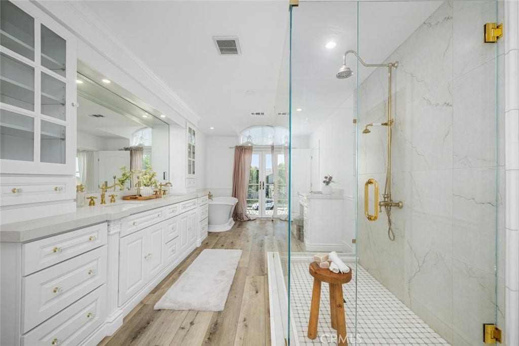 25441 Marina Circle, Mission Viejo, CA 92691 25441 Marina Circle, Mission Viejo, CA 92691