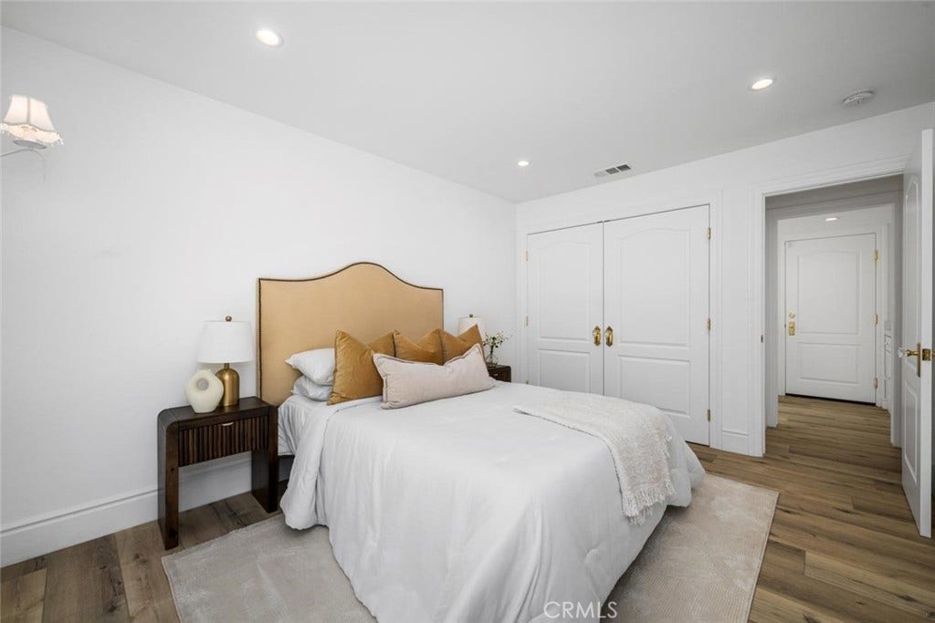25441 Marina Circle, Mission Viejo, CA 92691 25441 Marina Circle, Mission Viejo, CA 92691