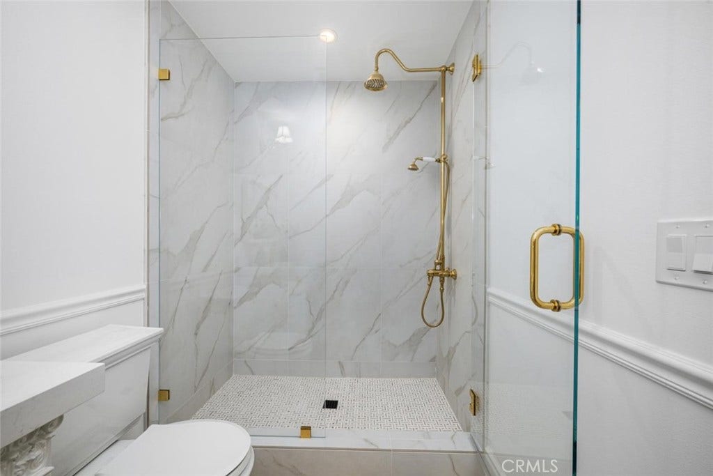 25441 Marina Circle, Mission Viejo, CA 92691 25441 Marina Circle, Mission Viejo, CA 92691