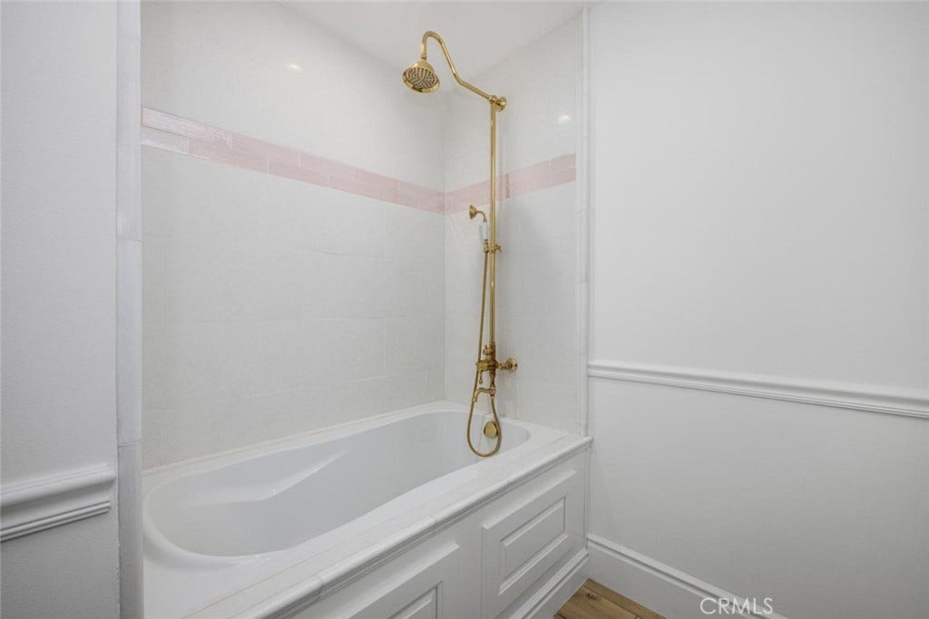 25441 Marina Circle, Mission Viejo, CA 92691 25441 Marina Circle, Mission Viejo, CA 92691