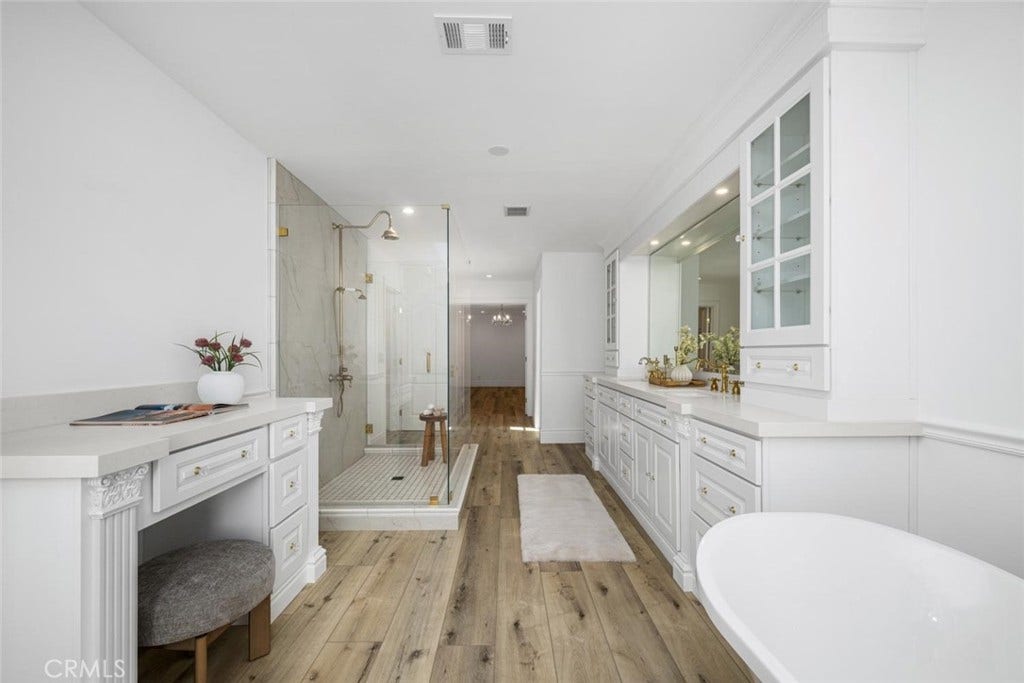 25441 Marina Circle, Mission Viejo, CA 92691 25441 Marina Circle, Mission Viejo, CA 92691