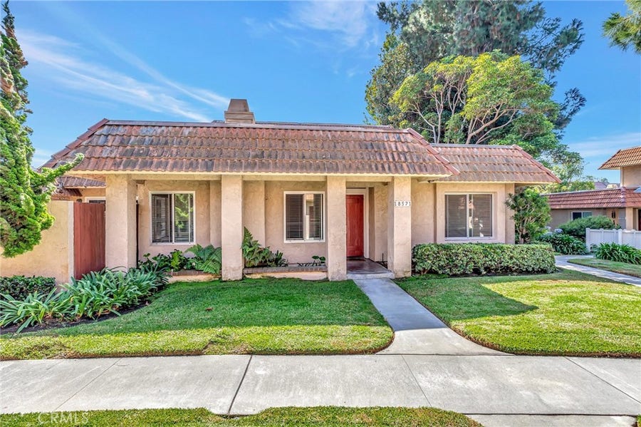 Property photo for 18571 Edgebrook Lane, Huntington Beach, CA