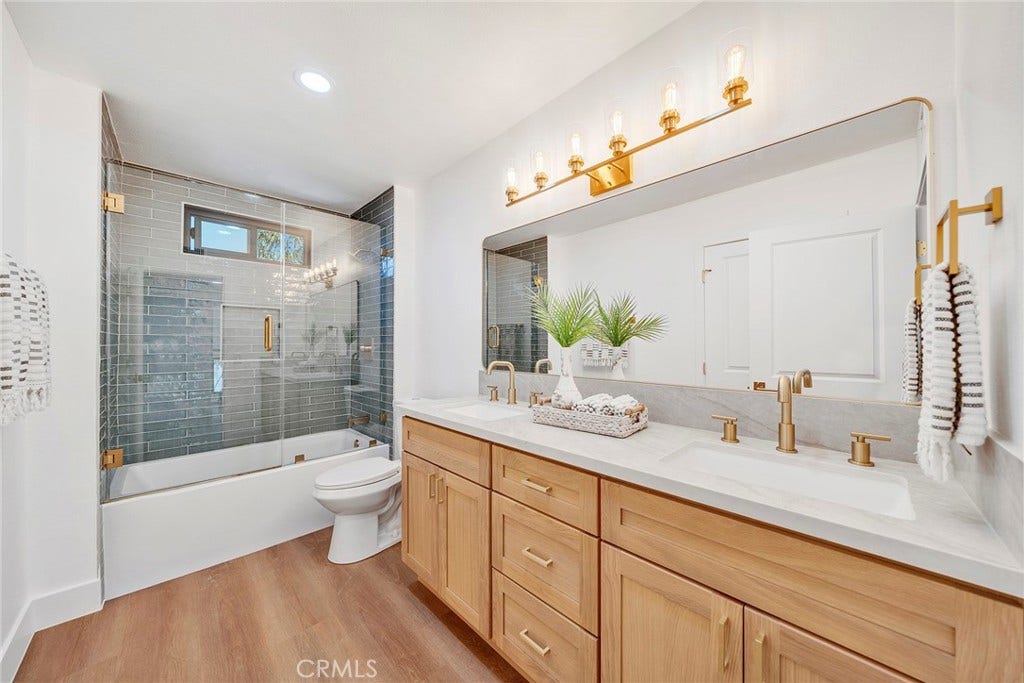 25031 Castlewood, Lake Forest, CA 92630 25031 Castlewood, Lake Forest, CA 92630