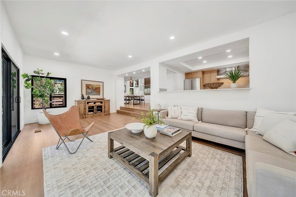 25031 Castlewood, Lake Forest, CA 92630 25031 Castlewood, Lake Forest, CA 92630