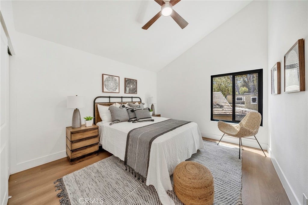 25031 Castlewood, Lake Forest, CA 92630 25031 Castlewood, Lake Forest, CA 92630