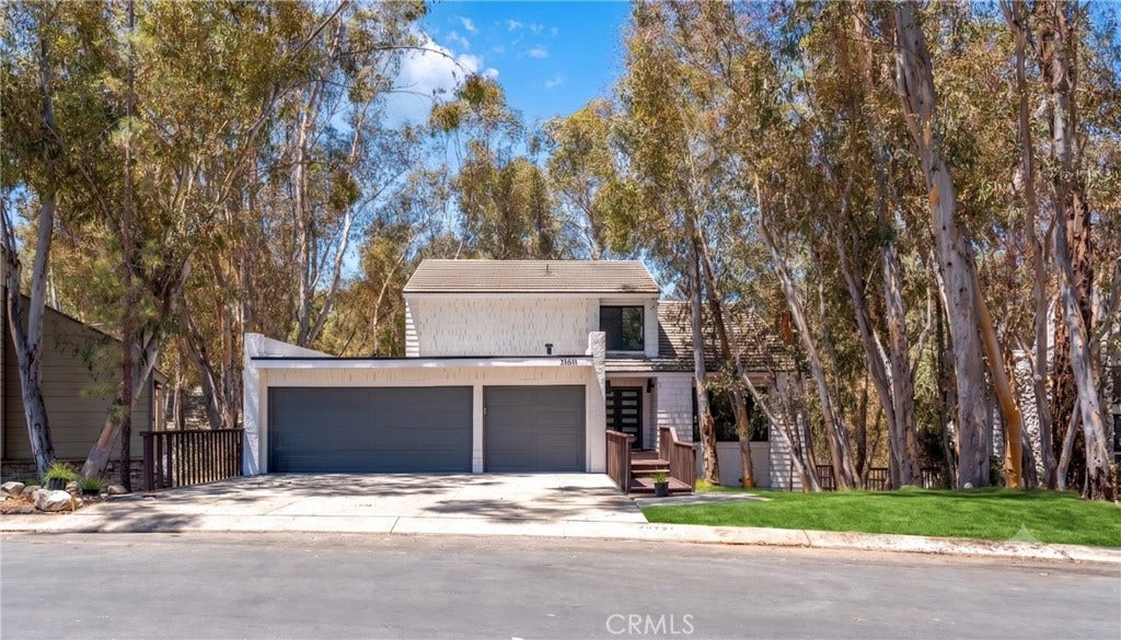 25031 Castlewood, Lake Forest, CA 92630 25031 Castlewood, Lake Forest, CA 92630