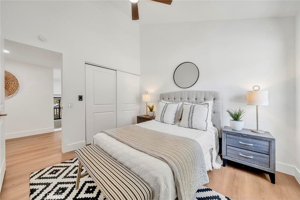25031 Castlewood, Lake Forest, CA 92630 25031 Castlewood, Lake Forest, CA 92630