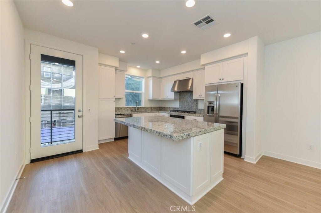 415 Palermo, Lake Forest, CA 92630 415 Palermo, Lake Forest, CA 92630