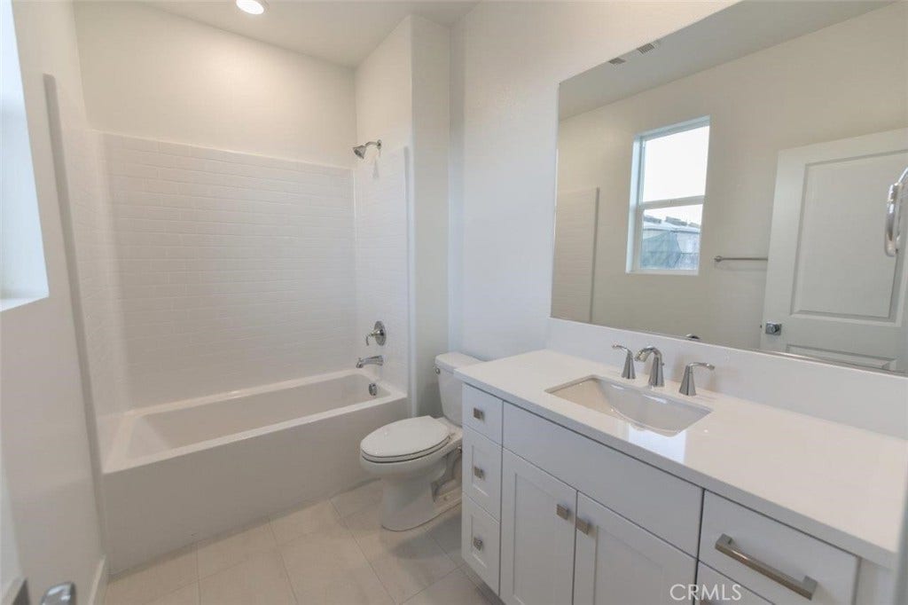 415 Palermo, Lake Forest, CA 92630 415 Palermo, Lake Forest, CA 92630
