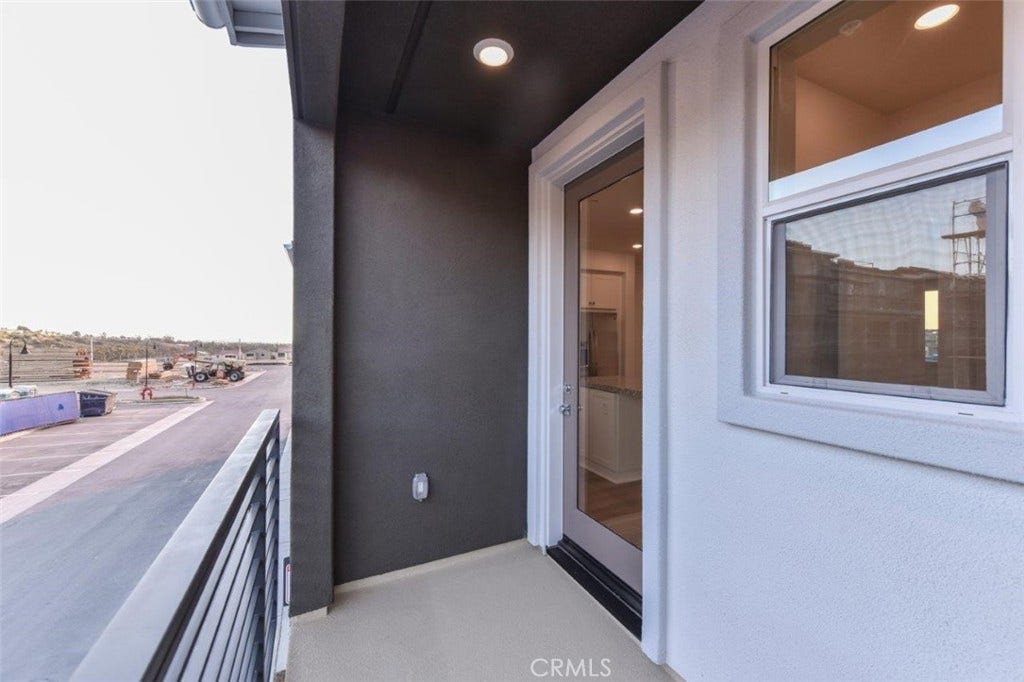 415 Palermo, Lake Forest, CA 92630 415 Palermo, Lake Forest, CA 92630