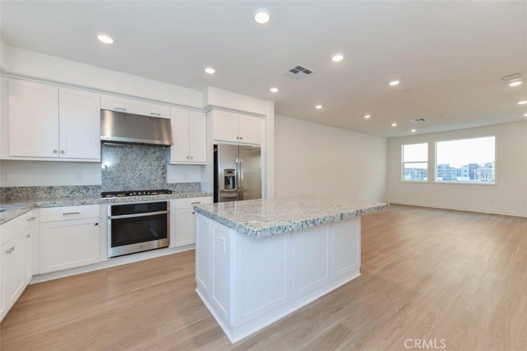415 Palermo, Lake Forest, CA 92630 415 Palermo, Lake Forest, CA 92630