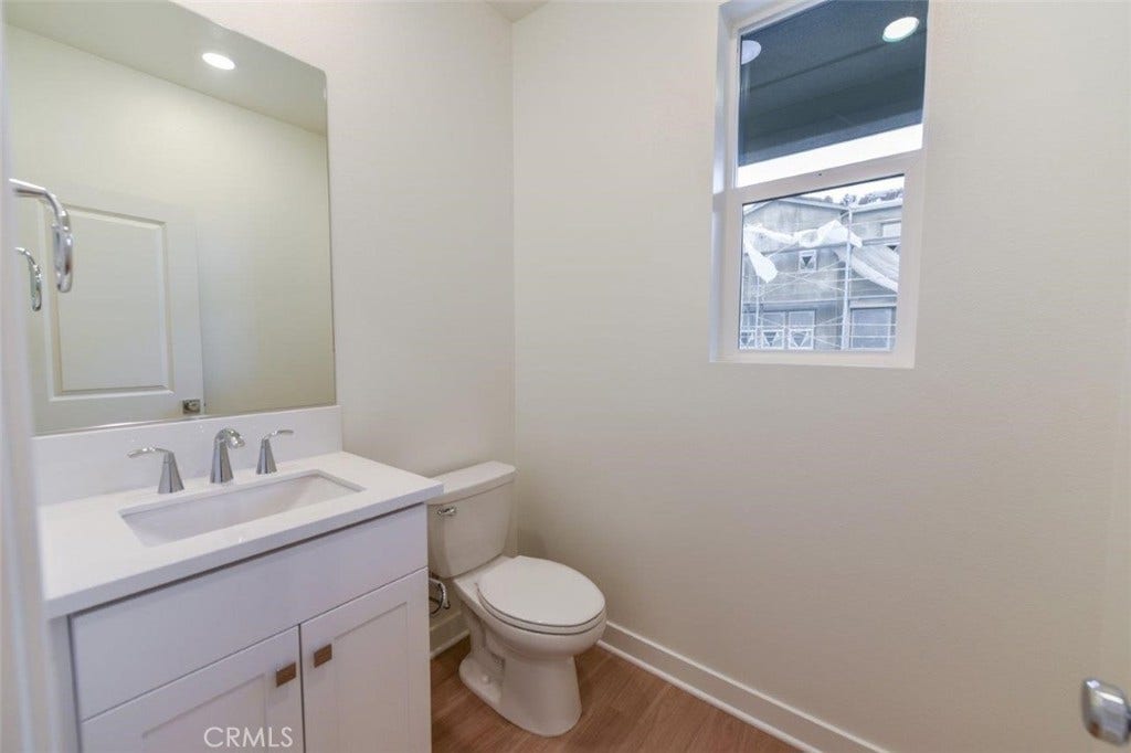 415 Palermo, Lake Forest, CA 92630 415 Palermo, Lake Forest, CA 92630
