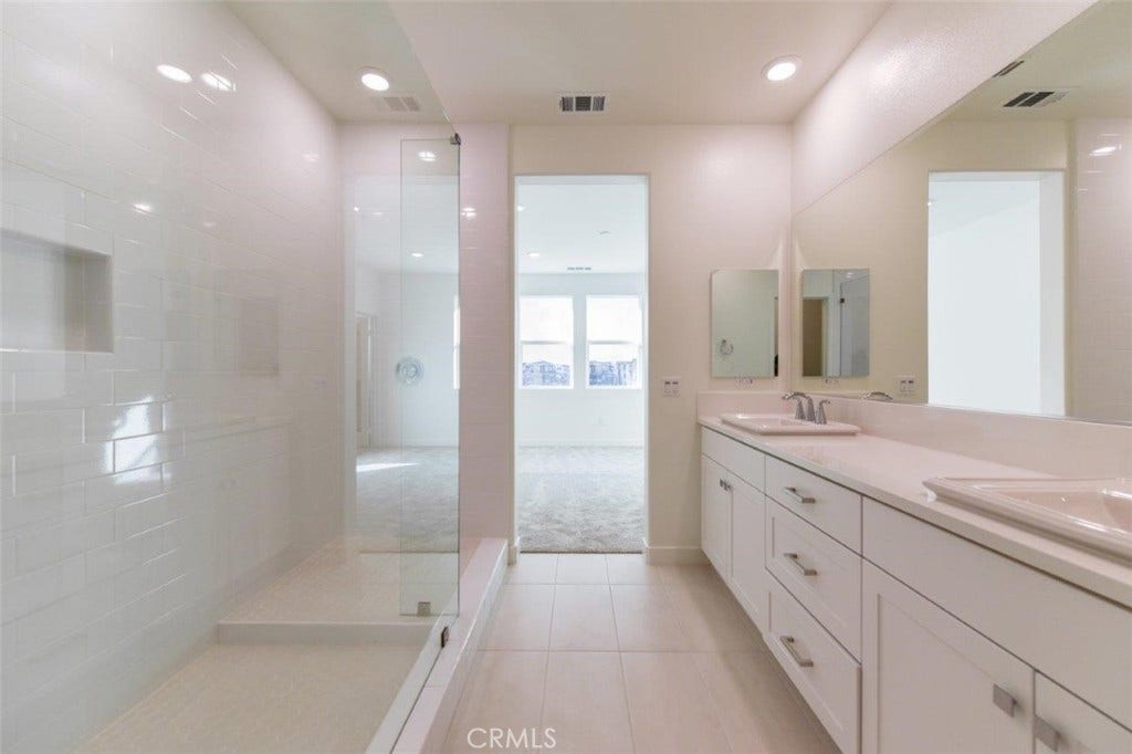 415 Palermo, Lake Forest, CA 92630 415 Palermo, Lake Forest, CA 92630