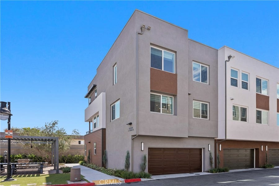 Property photo for 651 S Lyon Street, Santa Ana, CA