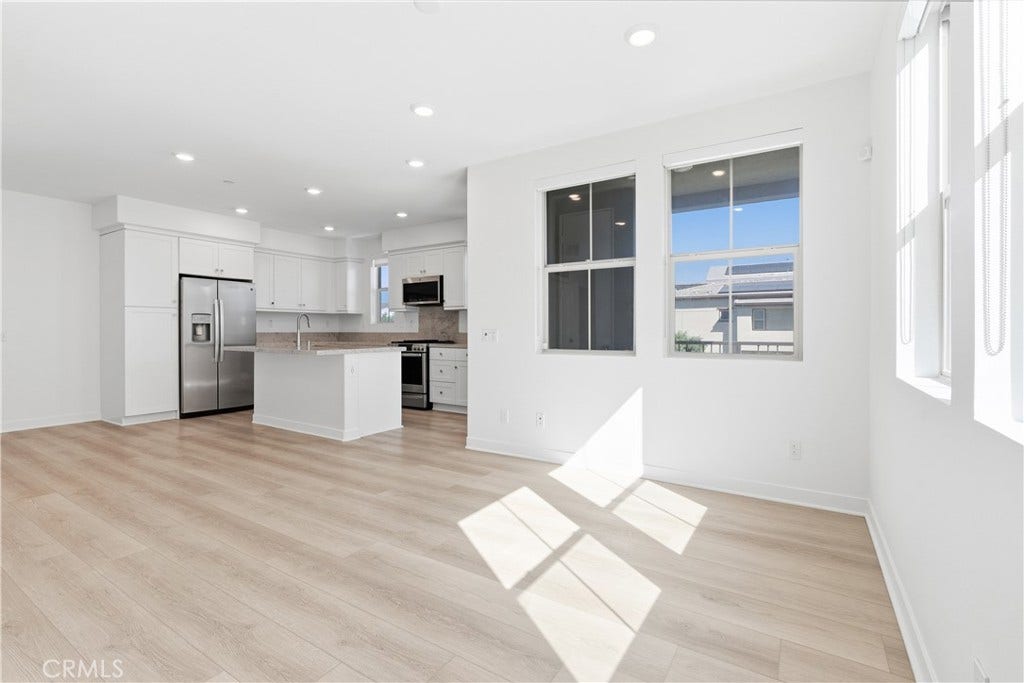 1301 Lasso Way, #201, Rancho Mission Viejo, CA 92694 1301 Lasso Way, #201, Rancho Mission Viejo, CA 92694