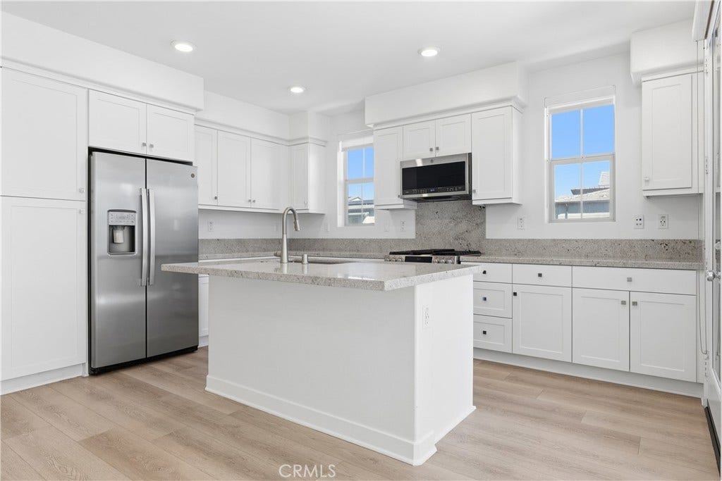1301 Lasso Way, #201, Rancho Mission Viejo, CA 92694 1301 Lasso Way, #201, Rancho Mission Viejo, CA 92694