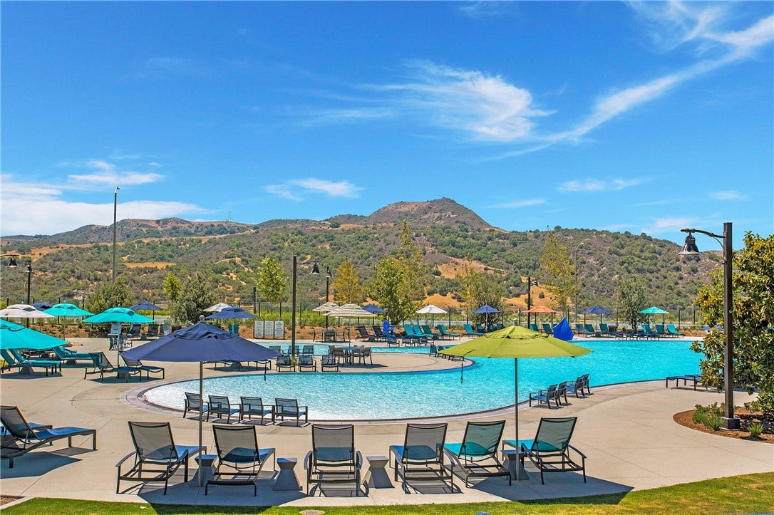 1301 Lasso Way, #201, Rancho Mission Viejo, CA 92694 1301 Lasso Way, #201, Rancho Mission Viejo, CA 92694