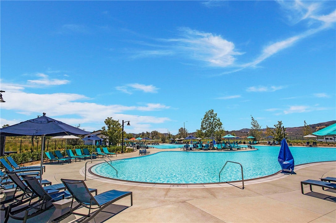 1301 Lasso Way, #201, Rancho Mission Viejo, CA 92694 1301 Lasso Way, #201, Rancho Mission Viejo, CA 92694
