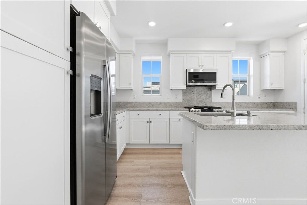 1301 Lasso Way, #201, Rancho Mission Viejo, CA 92694 1301 Lasso Way, #201, Rancho Mission Viejo, CA 92694