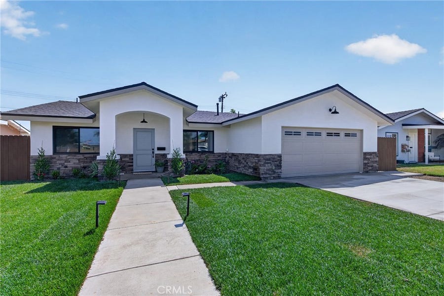 Property photo for 19352 Brookhurst, Huntington Beach, CA