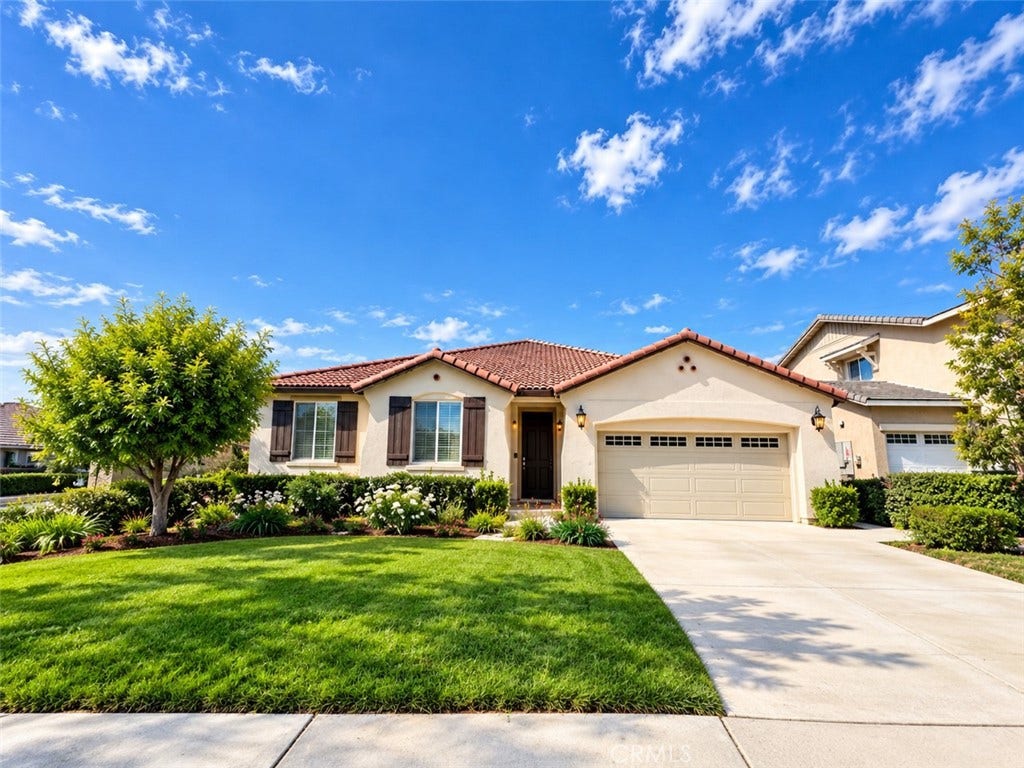 5180 Godinez Drive, Fontana, CA 92336 AI modified