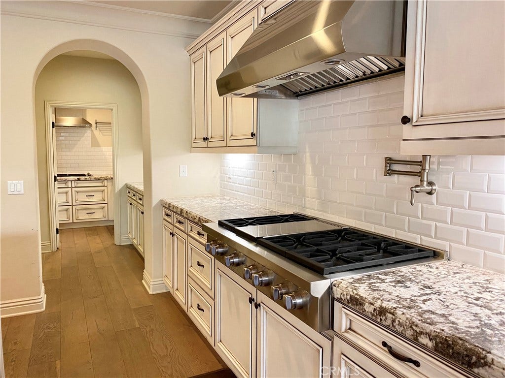 62 Mapleton, Irvine, CA 92620 62 Mapleton, Irvine, CA 92620