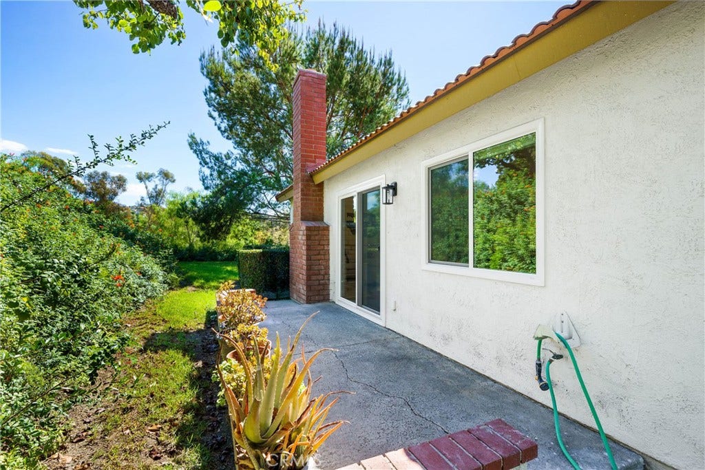 27772 Via Granados, Mission Viejo, CA 92692 27772 Via Granados, Mission Viejo, CA 92692